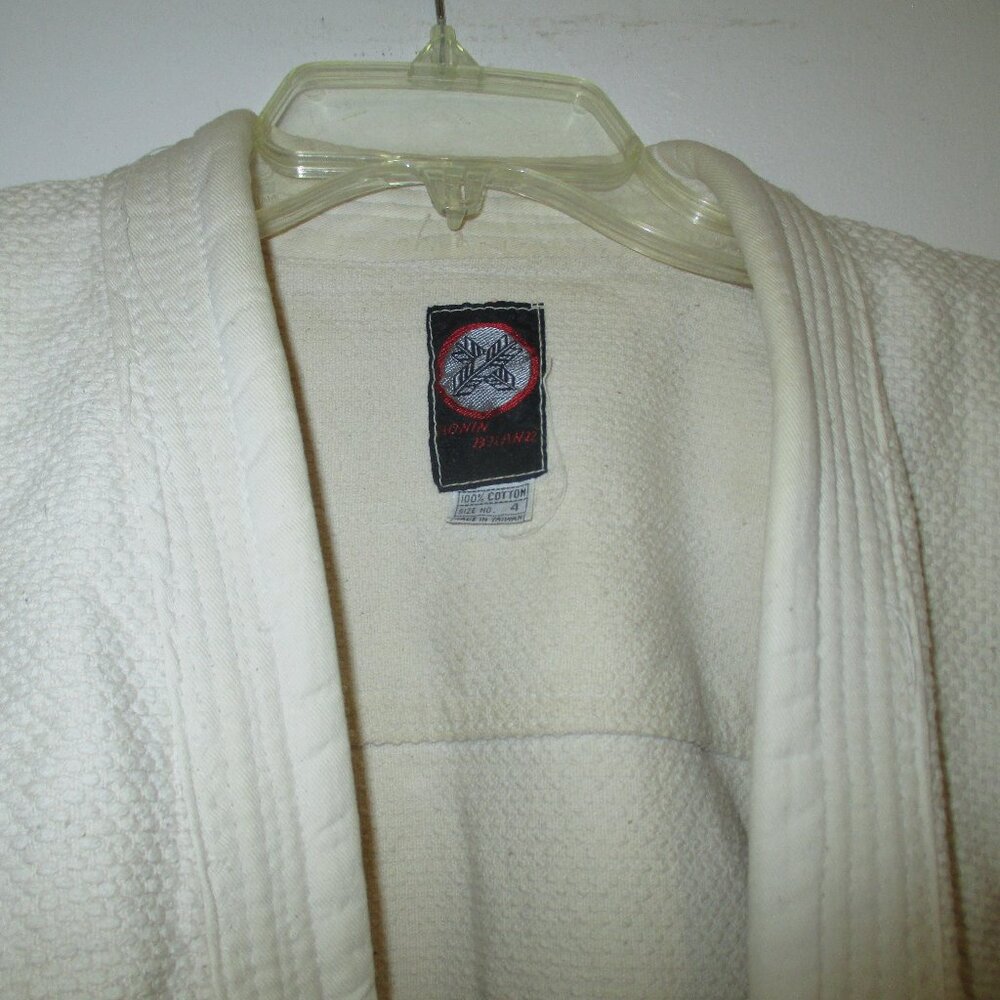 Jacket- Draping Sleeve “RONIN BRAND”  Off White Martial Arts Wrap Jacket – No Be